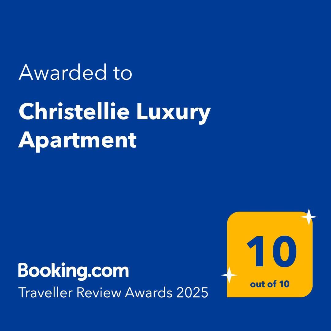 Christellie Luxury Apartment Kiáton 外观 照片